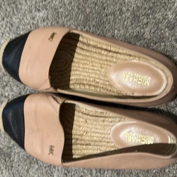 Michael Kors espadrllie size 8 women's - Picture 2 of 5
